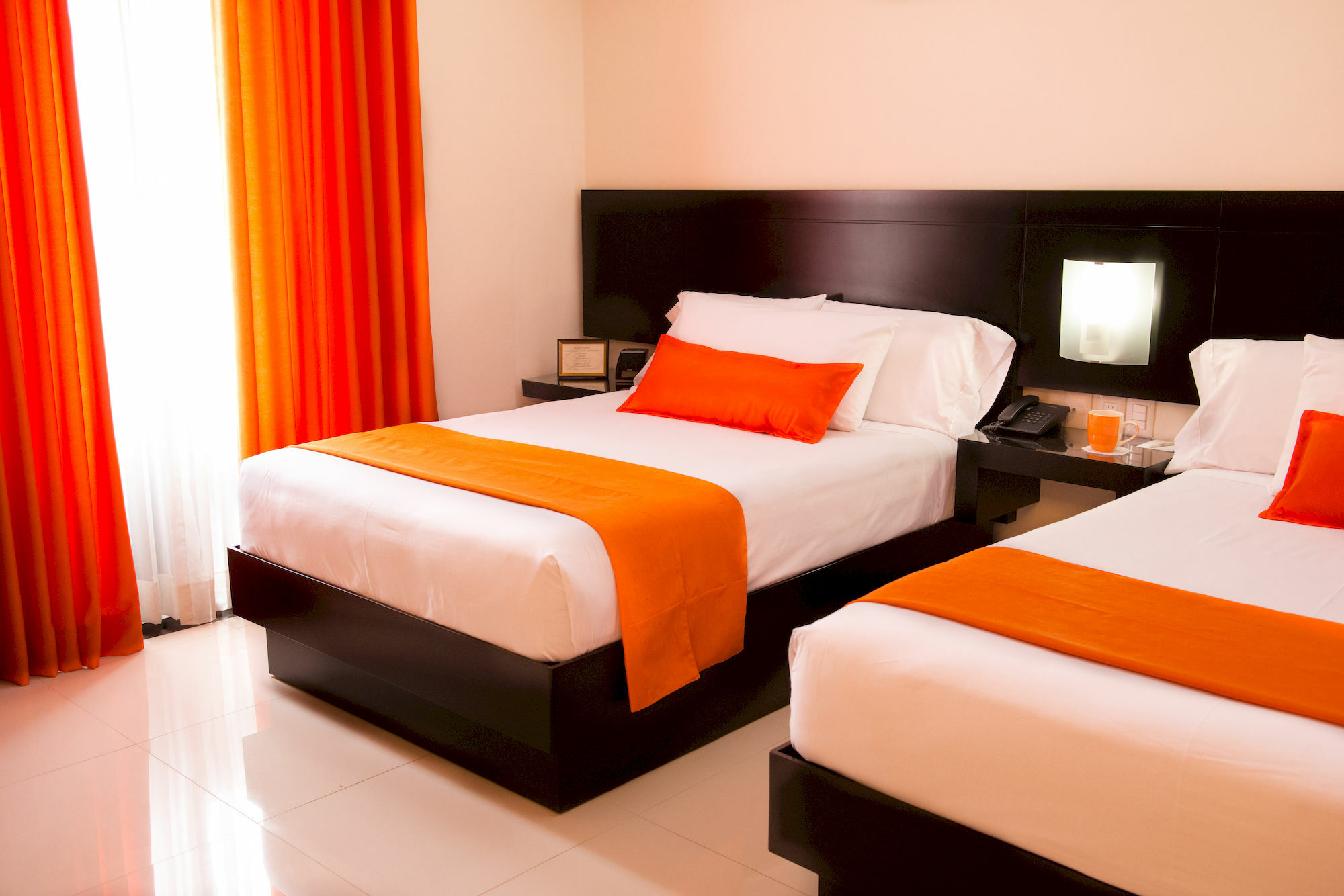Grand Hotel Tepatitlan ภายนอก รูปภาพ
