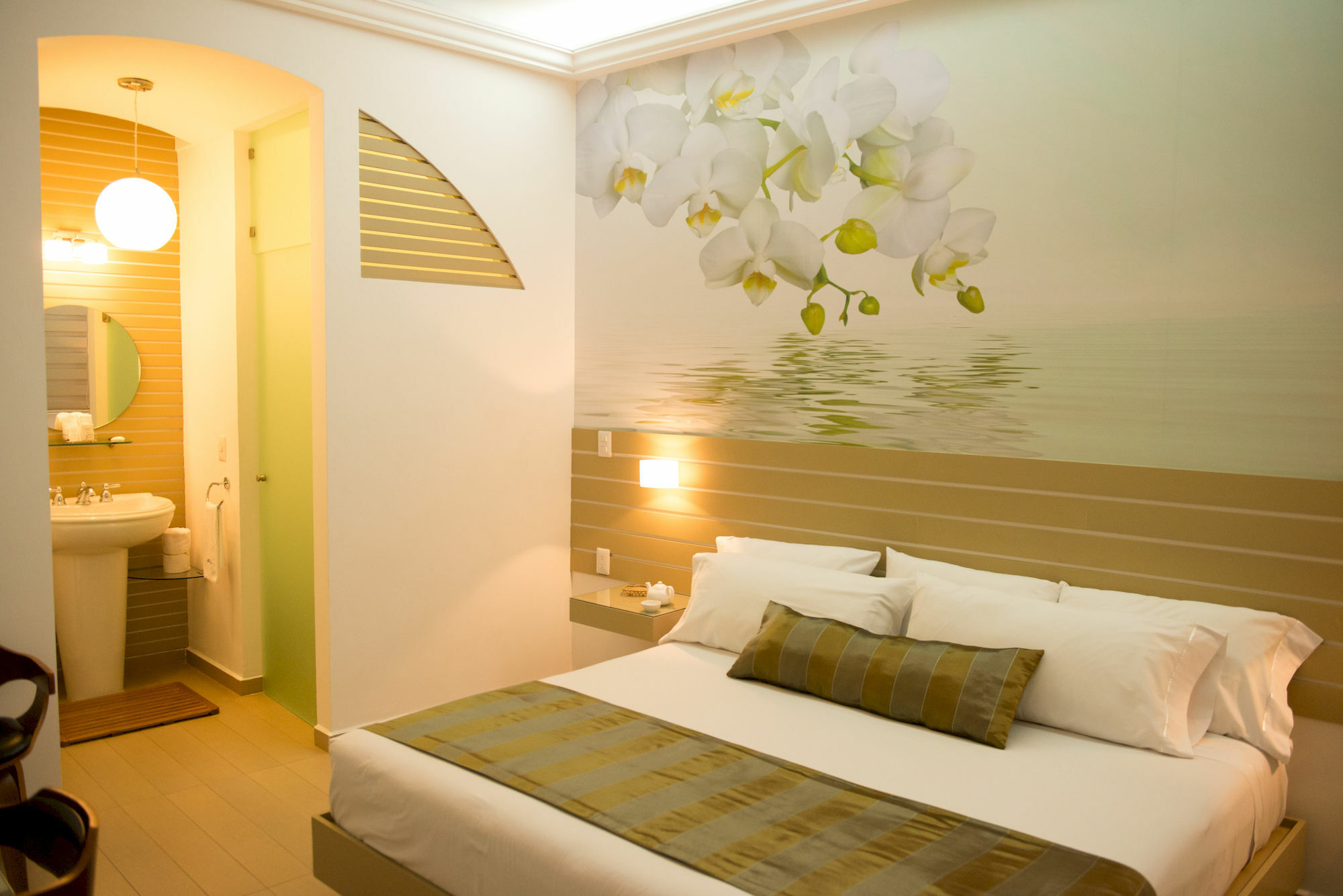 Grand Hotel Tepatitlan ภายนอก รูปภาพ